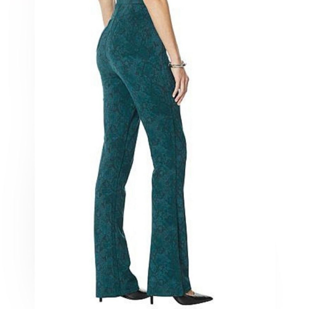 Diane Gilman Teal Patterned Leggings